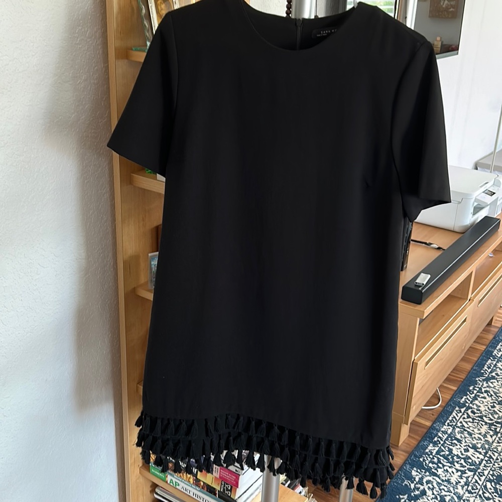 Straight casual Zara black dress new knee length